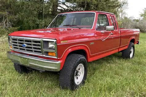 1985 Ford F250 photo