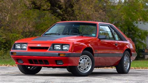 1985 Ford Mustang photo