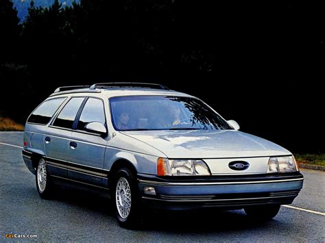 1985 Ford Taurus photo