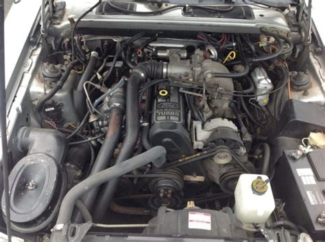 1985 Ford Thunderbird engine