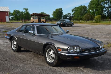 1985 Jaguar Xjs photo