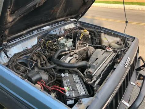 1985 Jeep Cherokee engine