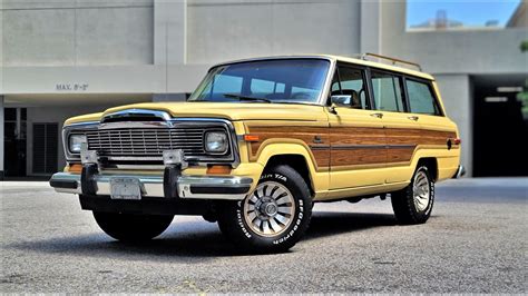 1985 Jeep Grand wagoneer engine