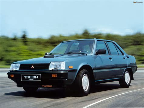 1985 Mitsubishi Tredia photo