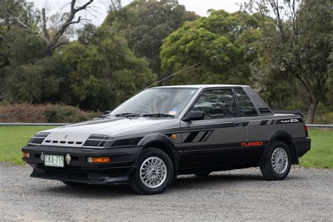 1985 Nissan Pulsar photo