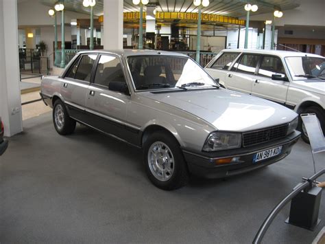 1985 Peugeot 505 photo