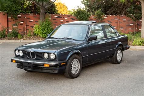 1986 Bmw 325e photo