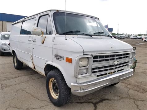 1986 Chevrolet G20 photo