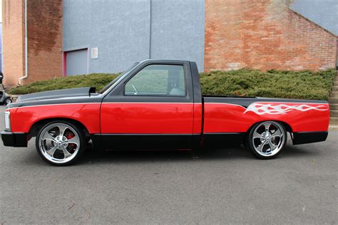 1986 Chevrolet S10 pickup photo