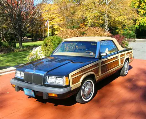 1986 Chrysler Lebaron photo