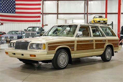 1986 Chrysler Town and country engine