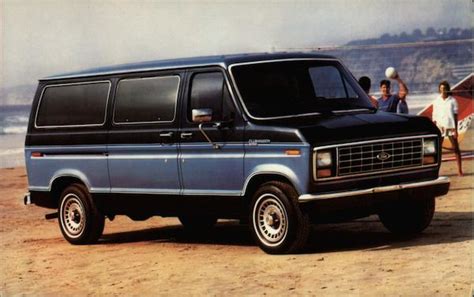 1986 Ford Club wagon photo