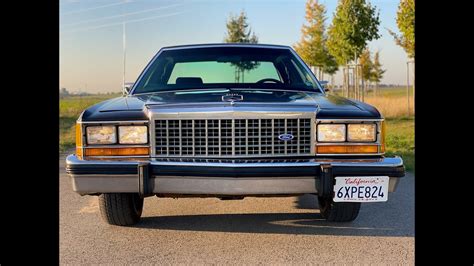 1986 Ford Crown victoria photo