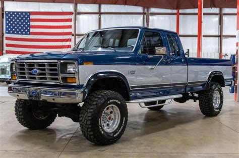 1986 Ford F250 photo