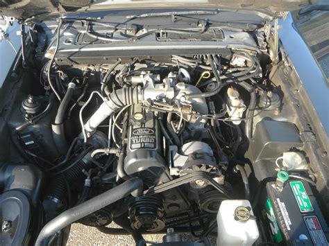 1986 Ford Thunderbird engine