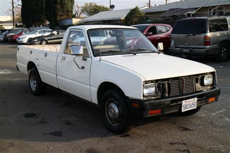 1986 Isuzu Isuzu truck photo