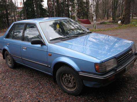 1986 Mazda 323 photo