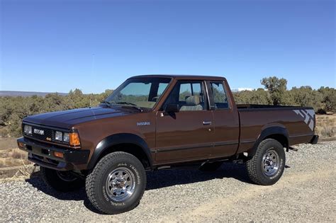 1986 Nissan 720 photo