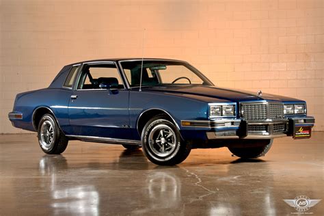 1986 Pontiac Grand prix photo