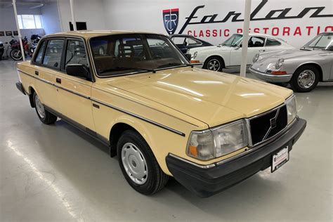 1986 Volvo 240 engine