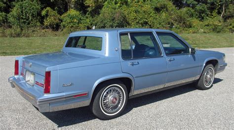 1987 Cadillac Deville photo