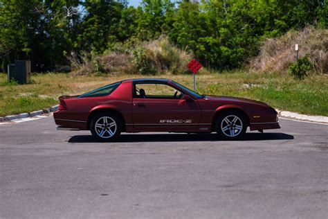 1987 Chevrolet Camaro photo