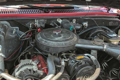 1987 Chevrolet Chevy van engine