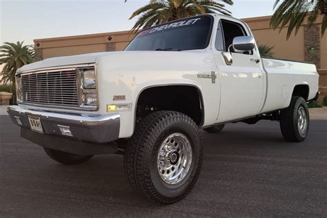 1987 Chevrolet K20 photo