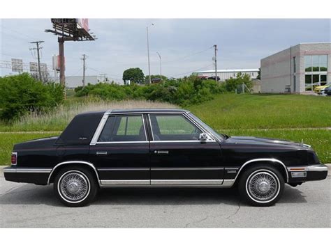 1987 Chrysler New yorker photo