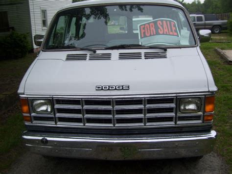 1987 Dodge B150