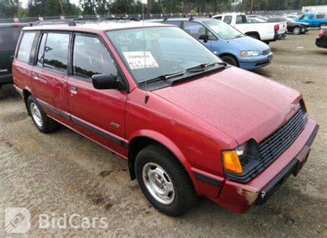 1987 Dodge Colt vista photo