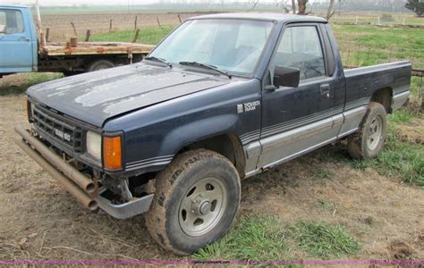 1987 Dodge D50 engine