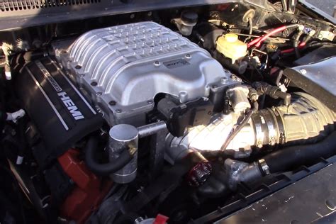 1987 Dodge Dakota engine