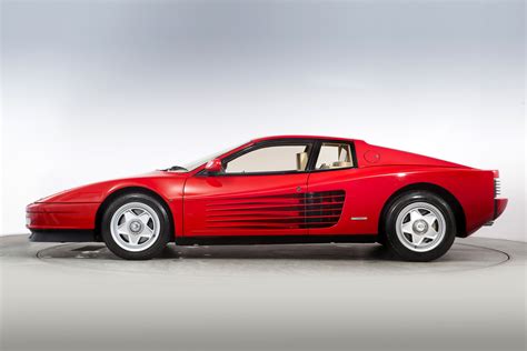 1987 Ferrari Testarossa photo