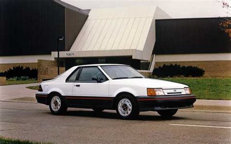 1987 Ford Exp photo