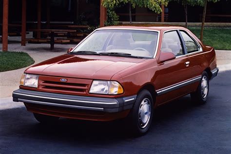 1987 Ford Tempo photo