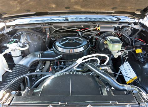 1987 Gmc Sierra engine