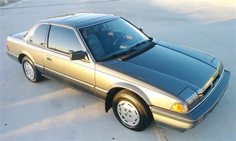 1987 Honda Prelude photo