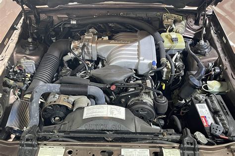 1987 Lincoln Continental engine