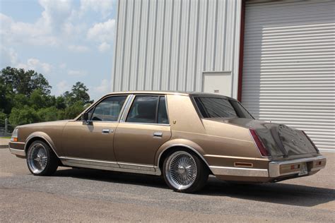 1987 Lincoln Continental