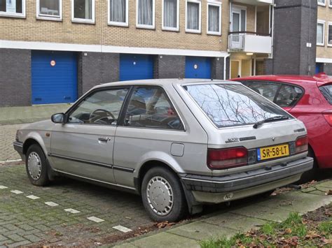 1987 Mazda 323 engine