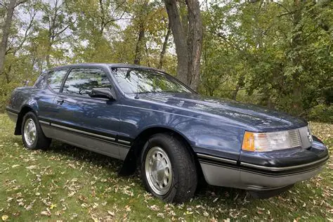 1987 Mercury Cougar photo