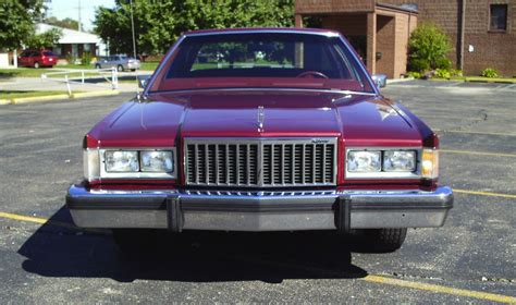 1987 Mercury Marquis engine