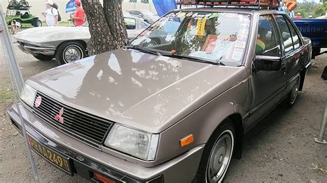 1987 Mitsubishi Mirage photo