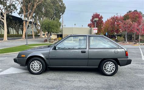 1987 Plymouth Colt photo