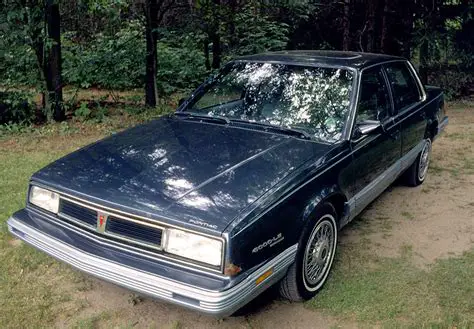 1987 Pontiac 6000 photo