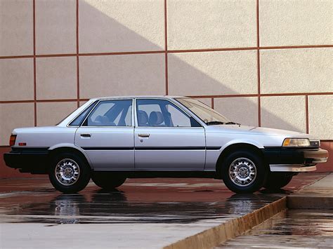 1987 Toyota Camry photo