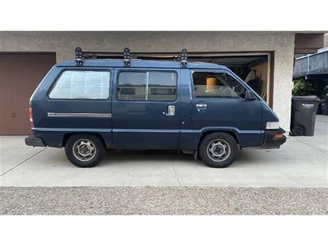 1987 Toyota Van photo