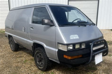 1987 Toyota Van