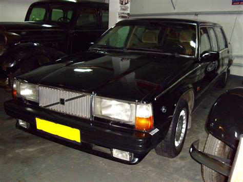 1987 Volvo 760 photo